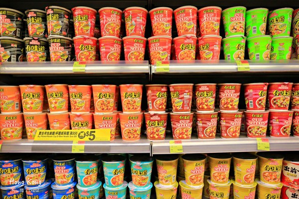 ▲香港超市必買商品大集合。（圖／mimi韓提供）