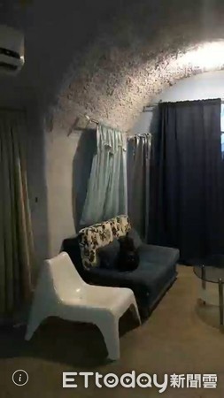 ▲愛女台灣自由行失聯，恆警憑一張照片找到，陸婦製錦旗跨海表謝意。（圖／記者陳崑福翻攝）