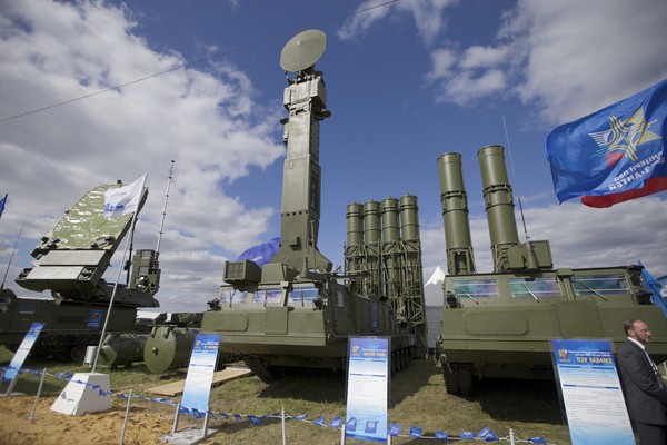 ▲▼俄羅斯研發的S-300防空導彈系統。（圖／達志影像／美聯社）