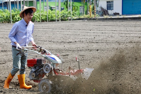 世界是高雄的市場　陳其邁：打開農產通路增加農民收入（圖／陳其邁辦公室提供）