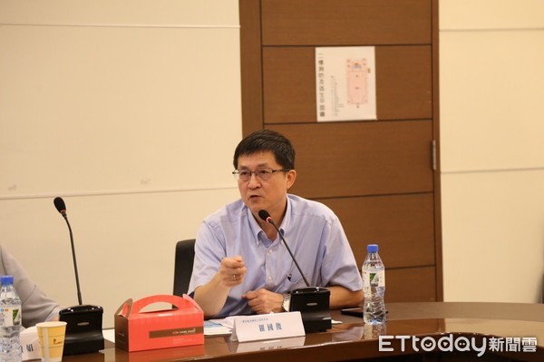 圖一：聯合報願景工作室執行長羅國俊認為政府應保持台灣新聞自由。（圖／世新大學提供）