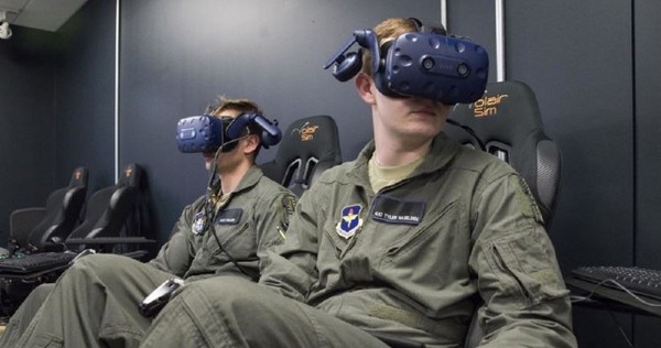 ▲▼ 美國空軍德州空軍預備役中心（Armed Forces Reserve Center）,VR訓練,HTC VIVE Pro。（圖／翻攝自AirForceTimes）