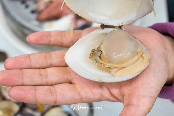 ▲▼二月牌沙茶爐海鮮塔。（圖／跟著領隊玩提供）