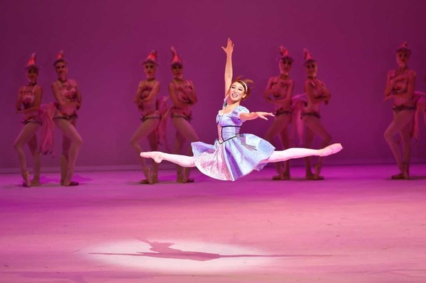 今年最 Skr 的芭蕾舞劇　《愛麗絲夢遊仙境》首度來臺（圖／築文創）