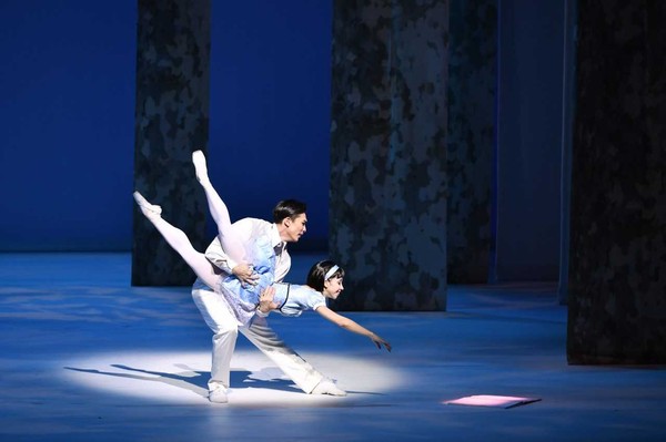 今年最 Skr 的芭蕾舞劇　《愛麗絲夢遊仙境》首度來臺（圖／築文創）