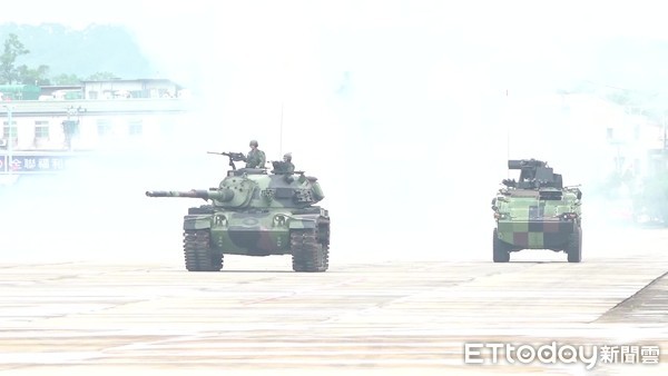 ▲▼蔡英文視察第三作戰區「地空聯合作戰」實兵演練。（圖／記者呂佳賢攝）