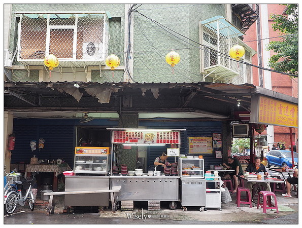 ▲▼台北雙連街許記小吃攤。（圖／WISELY的拍拍照寫寫字提供）
