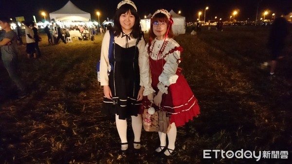 ▲許多動漫迷cosplayer各動漫主角或喜歡的動漫人物在現場走動展示，接受民眾拍照，讓整個安平會場熱鬧滾滾，充滿濃濃動漫味。