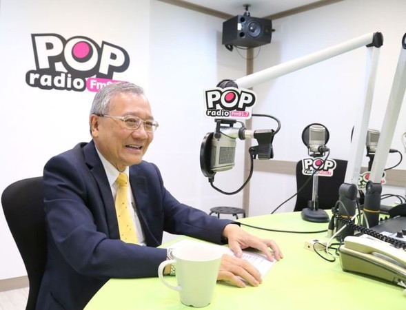 ▲▼POP Radio主持人黃光芹邀請台灣中油董事長戴謙到《POP搶先爆》接受專訪。（圖／Pop radio提供）
