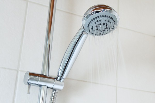 ▲洗澡,淋浴,蓮蓬頭。（圖／取自免費圖庫Pixabay）