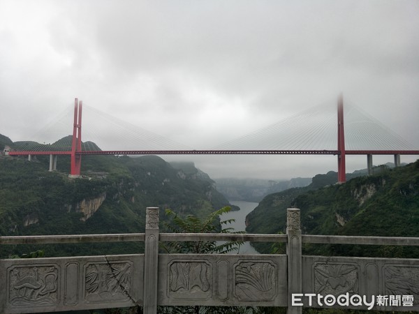 貴州鴨池河大橋。（圖／記者吳增煌攝）