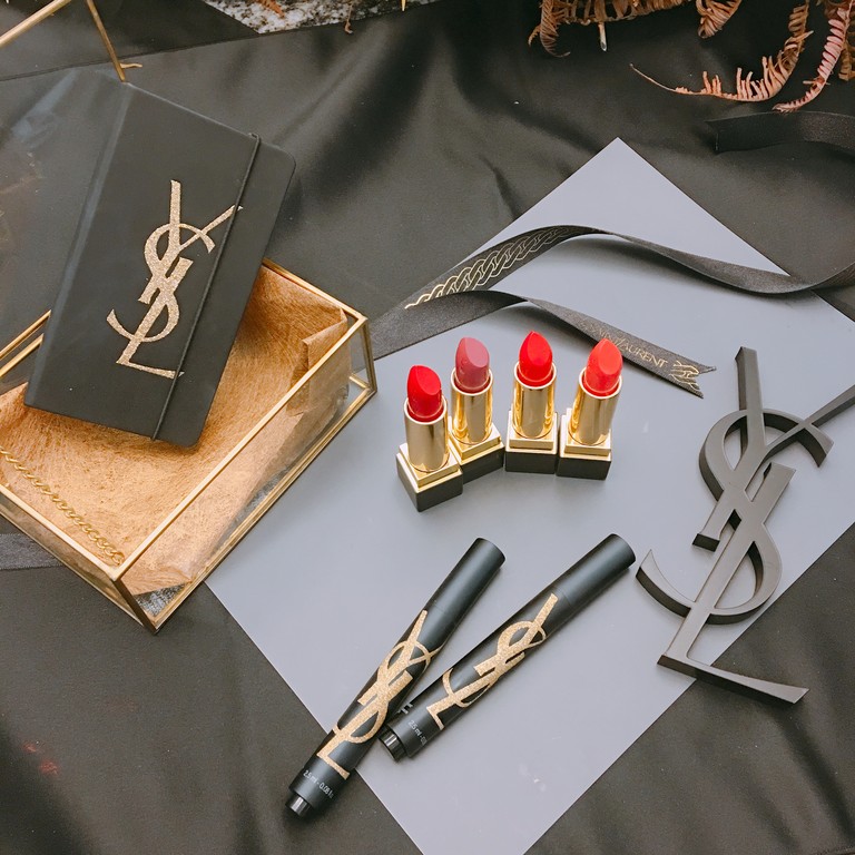 ▲YSL。（圖／記者李薇攝）