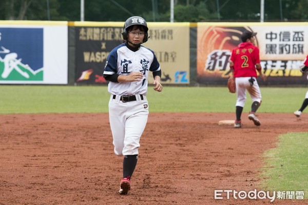 ▲▼ 宜寧高中王湘綾、王國霖姊弟檔。（圖／記者林育正攝）