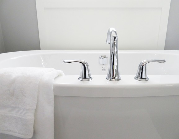 ▲▼浴缸,浴室,泡澡。（圖／取自Pixabay）