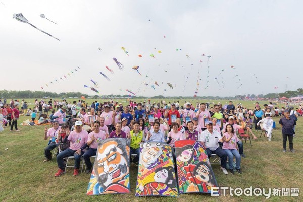▲2018屏東國際風箏節，相招來放風吹。（圖／記者陳崑福翻攝）