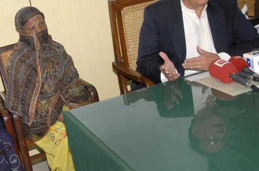 ▲▼ 篤信天主教的巴基斯坦婦人畢比（Asia Bibi）重獲自由。（圖／路透社）