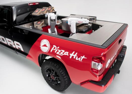 ▲豐田推出全自動的披薩餐車Tundra PIE Pro。（圖／翻攝Toyota）