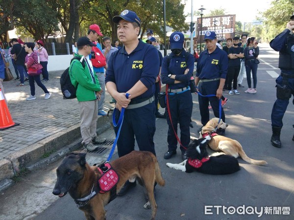 ▲▼花博開幕，警犬騎警出動維安也成為亮點。（圖／記者李忠憲翻攝）