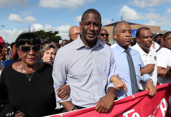 ▲▼美國期中選舉／佛州州長候選人，民主黨籍吉倫（Andrew Gillum）。（圖／路透社）