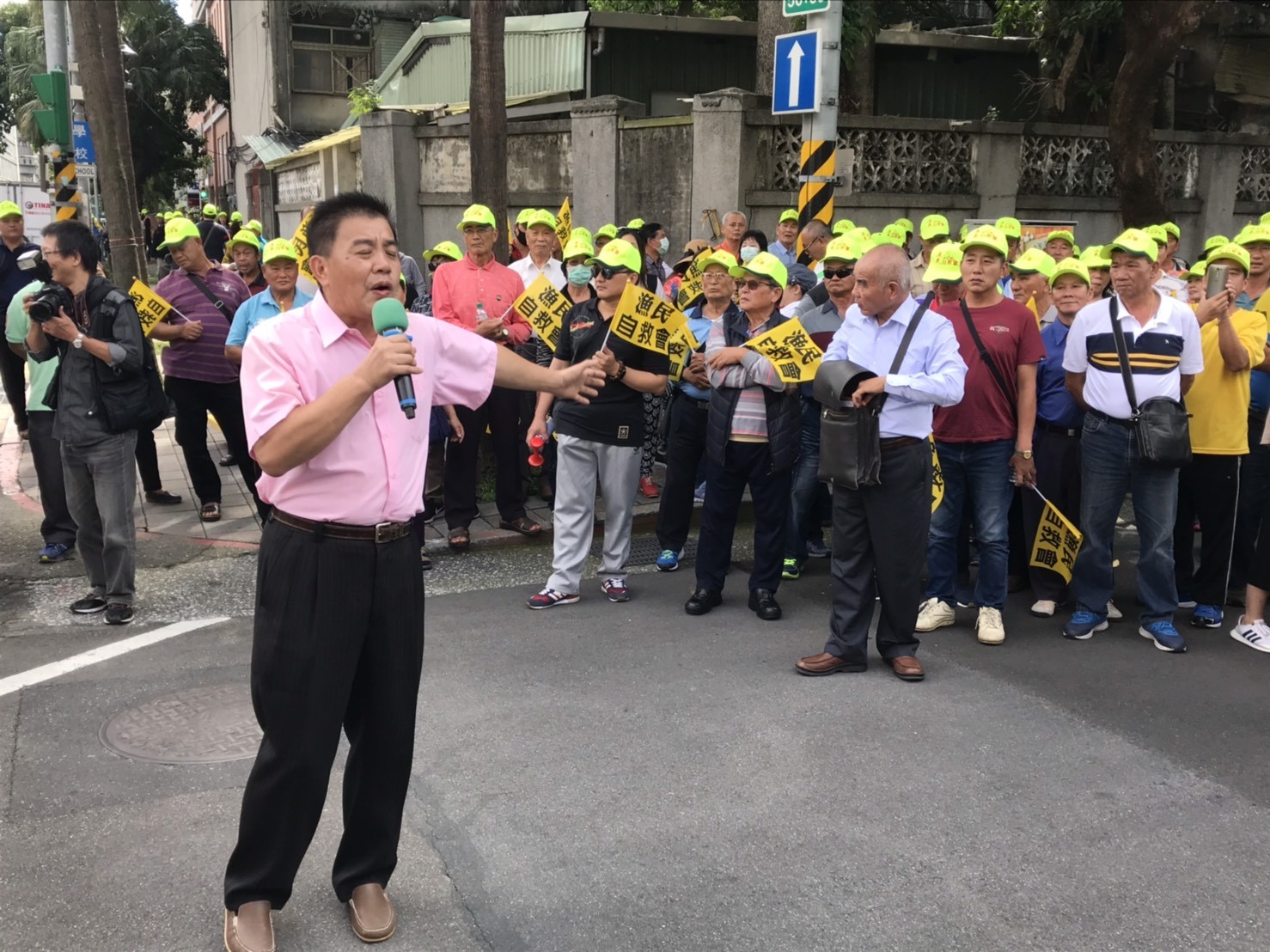 ▲▼漁民農委會抗議。（圖／記者許展溢攝）