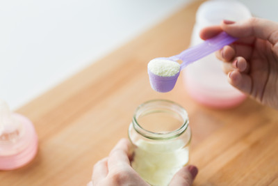 「配方奶粉=2瓶可樂」影片惹議 食藥署打臉:乳糖量與母乳相近