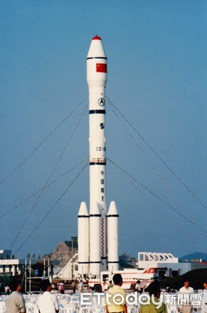 ▲1996年第1屆珠海航展「中國航天」的火箭很吸睛。