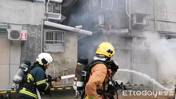 ▲▼       松隆路火警      。（圖／記者黃彥傑攝）