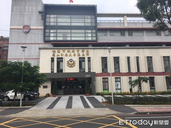 ▲工作量超過負荷女警嗆所長，同仁秘錄上網抗議。（圖／龜山警分局提供）