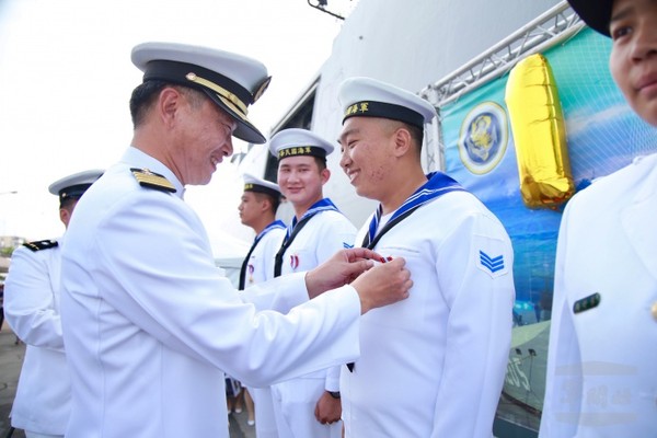 海軍承德軍艦成軍20週年艦慶　傳承光榮傳統