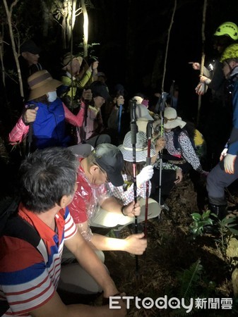 ▲一行21人登山團在山上迷路後順利獲救。（圖／記者陳凱力翻攝）