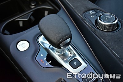 Et搶開箱 樂高福特野馬 全台首試 讓辦公室陷入瘋狂的大玩具 Ettoday車雲 Ettoday新聞雲