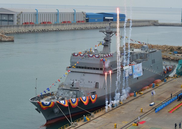 ▲▼ATH-81「閑山島號」訓練艦。（圖／翻攝自韓國海軍臉書頁）