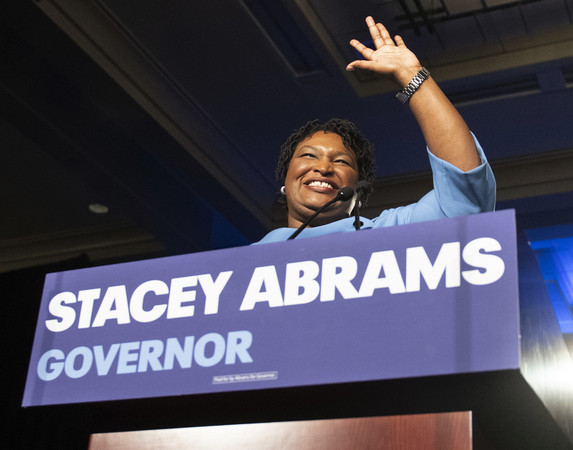 ▲▼ 喬治亞州民主黨州長候選人艾布蘭（Stacey Abrams）。（圖／達志影像／美聯社）