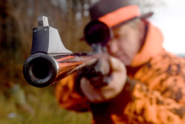 ▲密西根州獵人比特爾被另一名不認識的狩獵者誤當成鹿射殺。（圖／達志影像／美聯社）
