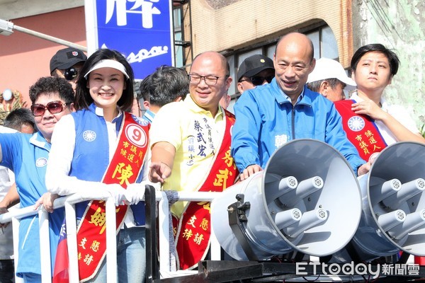 ▲▼韓國瑜21日上午在高雄小港地區掃街。（圖／記者宋德威攝，下同）