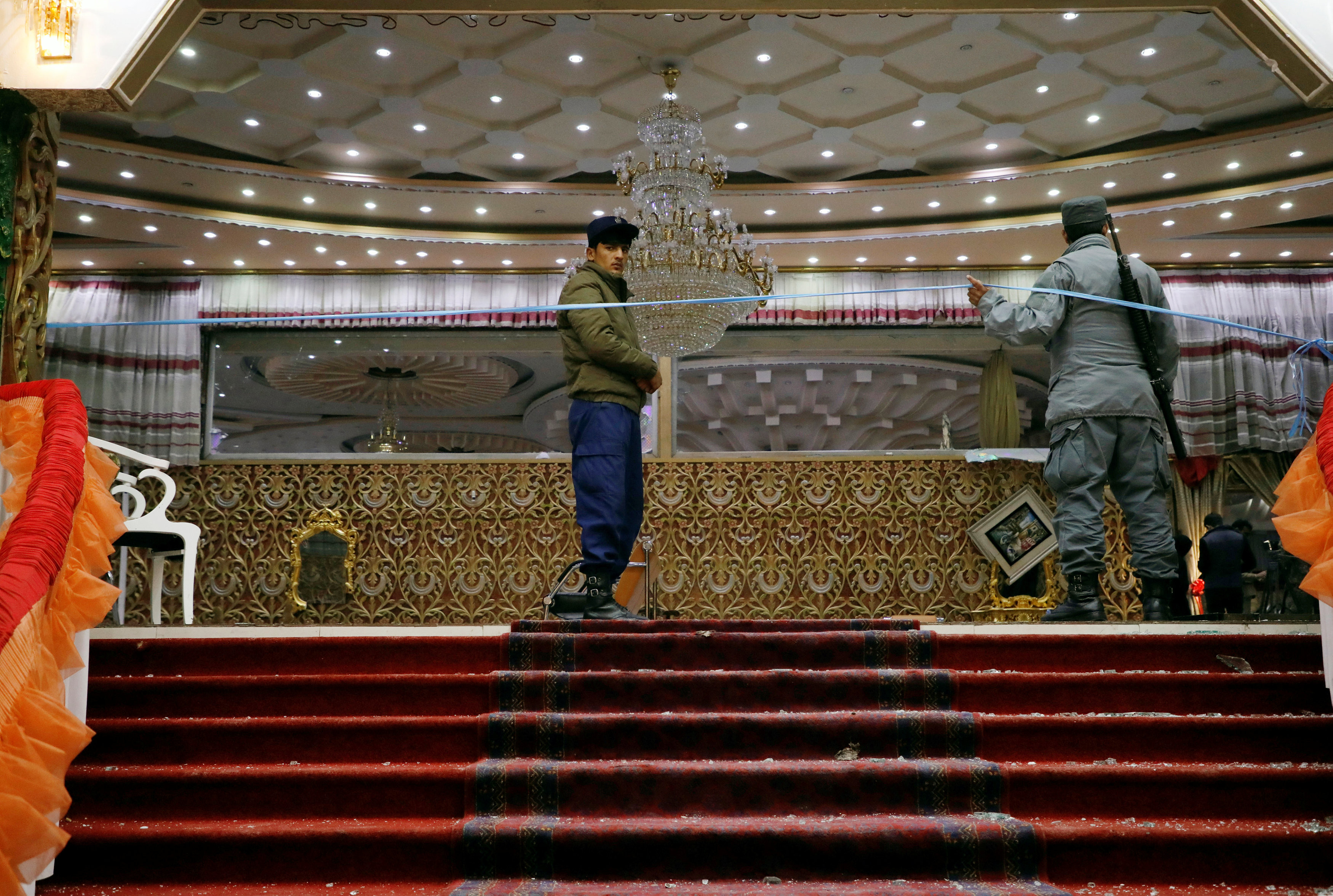 ▲阿富汗喀布爾11月20日正舉行伊斯蘭先知穆罕默德（Muhammad）誕辰紀念活動，卻發生自殺炸彈攻擊。（圖／路透社）