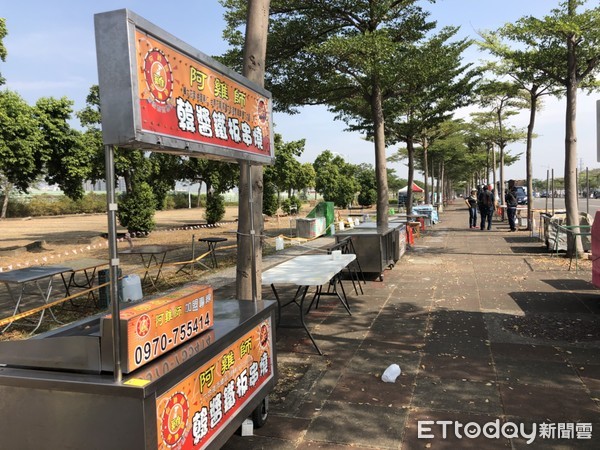 ▲▼造勢「韓國瑜夜市」又來了！1000攤販挺進現場。（圖／記者宋德威攝，下同）