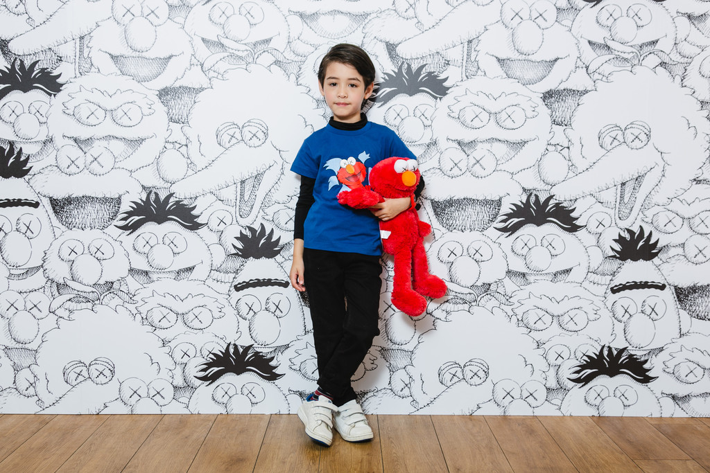 ▲▼ UNIQLOＸKAWSＸSESAME STREET芝麻街。（圖／UNIQLO提供）