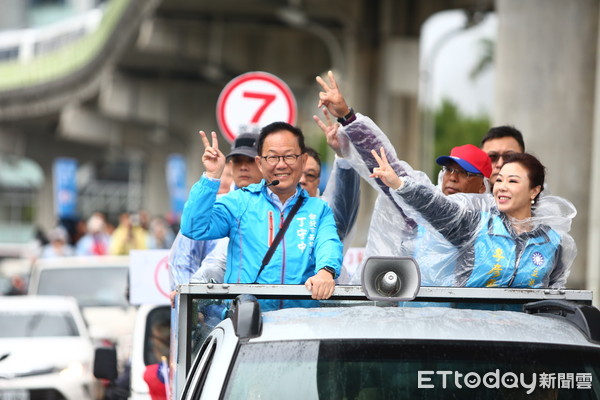 ▲▼丁守中車隊掃街。（圖／丁辦提供）