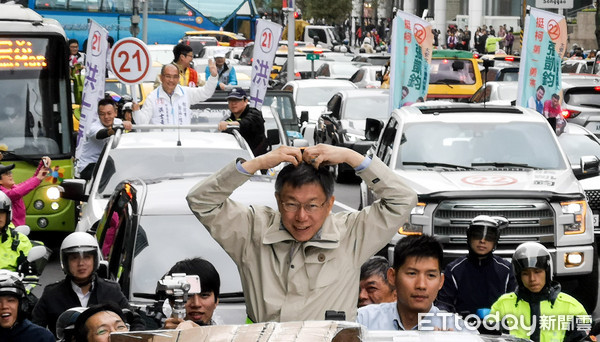 ▲▼柯文哲車隊掃街第二天。（圖／記者陳家祥攝）