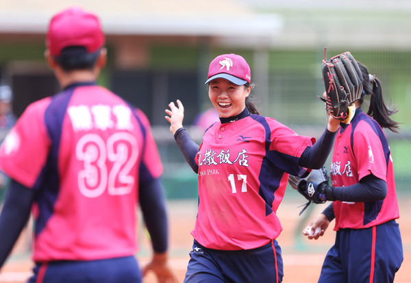 ▲企聯女壘冠軍戰G6，凱撒勇士林珈羽。（圖／多拏運動顧問提供） 