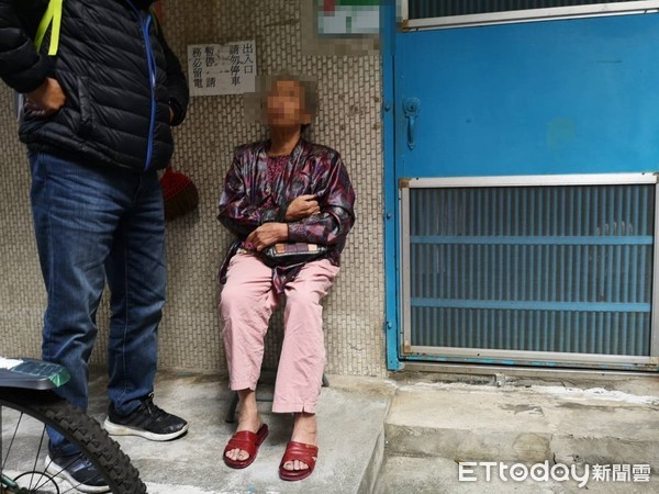  ▲▼女墜樓。（圖／記者黃彥傑攝）