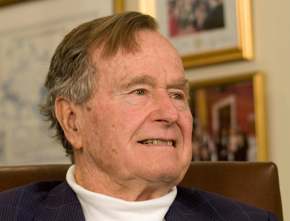 ▲▼  美國前總統老布希（George H.W. Bush）於美國東部時間30日深夜11點10分在德州休士頓辭世，享壽94歲。（圖／路透）