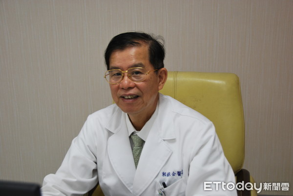 ▲台南市郭綜合醫院婦產科主任李耀泰指出多方治療，能舒緩更年期相關症狀，對乾眼症也有效。（圖／記者林悅翻攝）