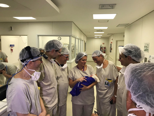 ▲巴西醫學研究團隊成功移植死亡捐贈者的子宮並順利生產。（圖／路透）