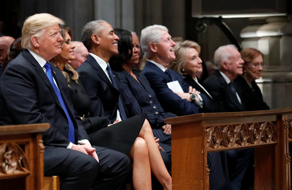 ▲▼川普與4位前任總統出席老布希國葬儀式。（圖／路透）
