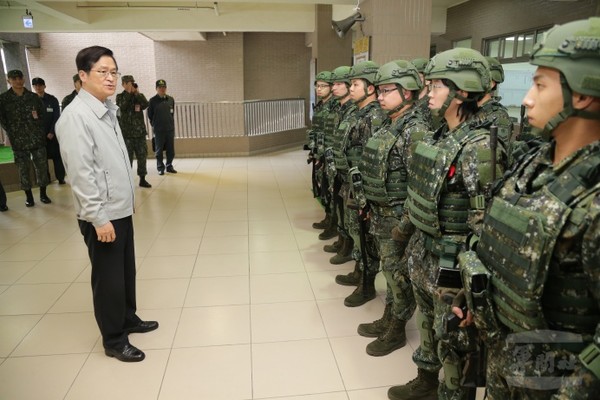 嚴部長視導北部駐軍　期勉各級幹部腳往下走