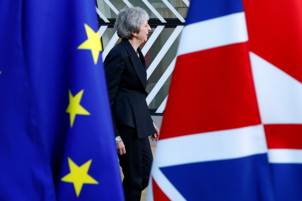 ▲▼英國首相梅伊（Theresa May）13日抵達布魯塞爾參與歐盟峰會。（圖／記者王致凱攝）