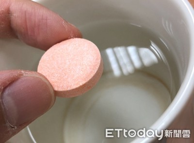 發泡錠不能直接吞！藥師曝恐怖案例「吸不到氣掛急診」