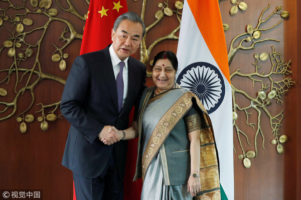 ▲中國外交部長王毅先前訪問印度，與印度外交部長史瓦拉吉（Sushma Swaraj)）會晤。（圖／CFP）